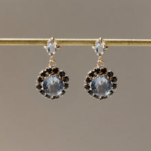 Load image into Gallery viewer, ASSENZIO Anthracite Gray Earrings
